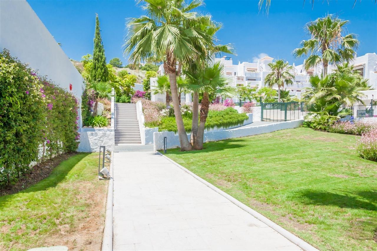 Golf Hill Estepona Canovas Eksteriør bilde
